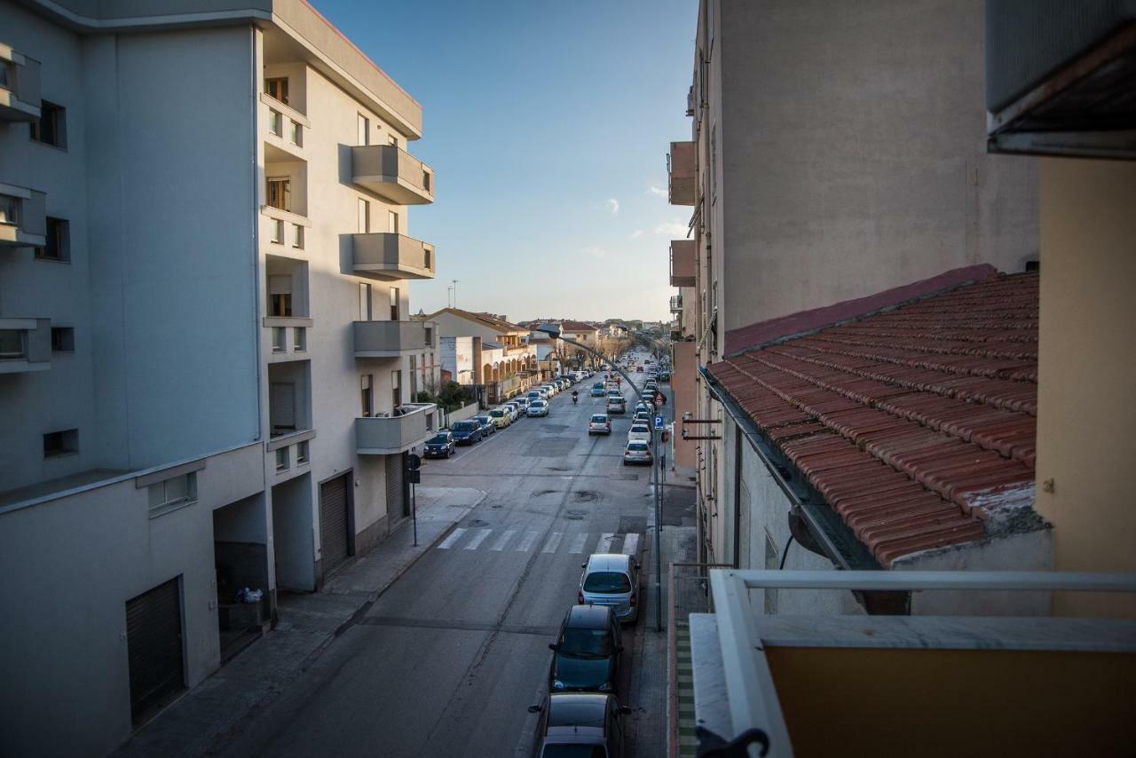 Pretty Appartament Beb Alghero Bagian luar foto