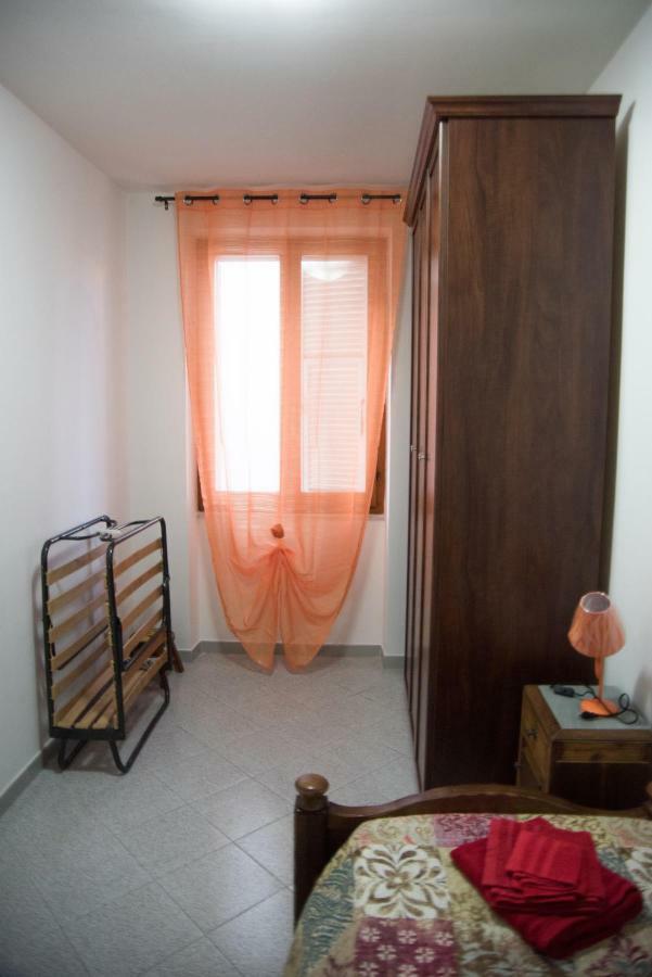 Pretty Appartament Beb Alghero Bagian luar foto